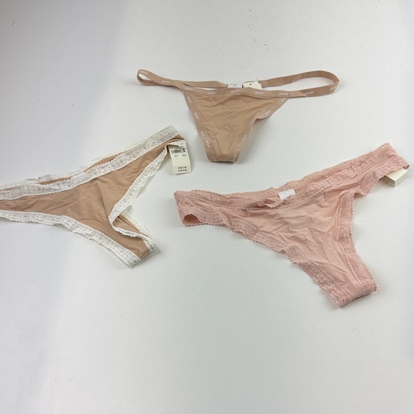 NWT Aerie Soft Pink and Tan Lace Thong Panties Set - Picture 1 of 6